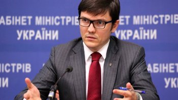 Завдав збитків державі на 30 млн доларів: суд обрав запобіжний захід ексміністру інфраструктури