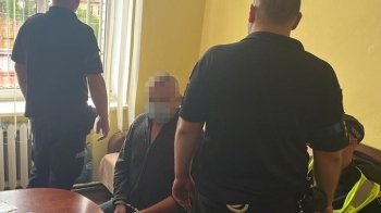 На Львівщині батько під час конфлікту вистрелив у сина з мисливської рушниці