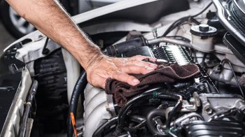 Мешканця Дрогобича судитимуть за шахрайство на продажі автодвигунів