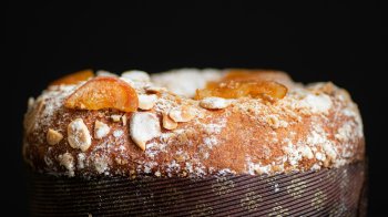 Запашний і повітряний: перевірений рецепт панетоне до Великодня