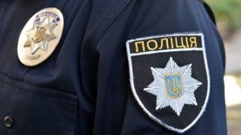 На Львівщині засудили експоліцейського за вимагання 500 доларів