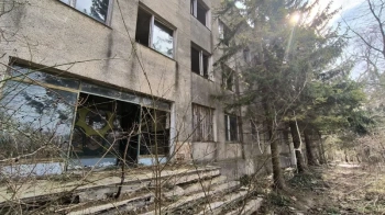 У Дрогобичі продали будівлю управління будівництвом Карпатського моря