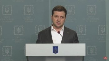 Україна розірвала дипломатичні відносини з Росією — Зеленський