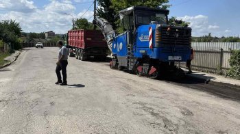 На одній із вулиць Золочева розпочали капітальний ремонт: деталі