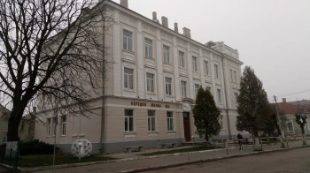 На Львівщині три кухарки готують для 1298 школярів за договором на понад 6 млн грн