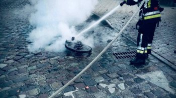 У Львові на ходу спалахнув та вщент згорів електровелосипед