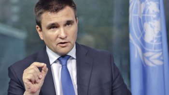 Це питання виживання та розвитку: ексміністр закордонних справ пояснив, чому Україні важливо отримати гарантії безпеки