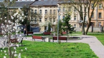 У Львові відкрили сквер імені  видатного українського романіста