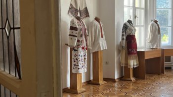 У Львові відкрили виставку старовинної Сокальської вишивки (фото)