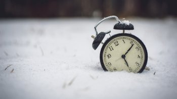 Україна перейшла на зимовий час