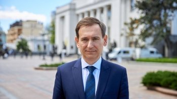 Представник Зеленського пояснив, чому воєнний стан продовжить на 3 місяці