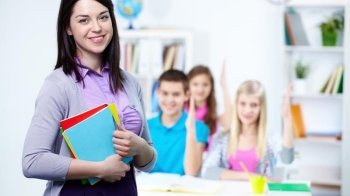 На Львівщині пропонують роботу вчителям: де є вакансії