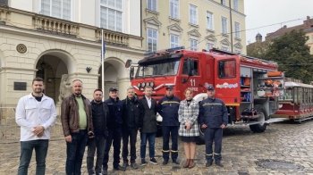 Допомагатимуть рятувальникам Харкова: у Львові презентували нові пожежні машини, які закупили польські благодійники