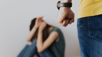 Покарання за сексуальні домагання: Рада в першому читанні підтримала правки до Кодексу про адмінпорушення