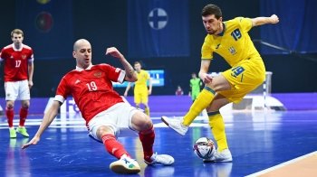 Україна поступилася у півфіналі Євро з футзалу та зіграє у матчі за третє місце