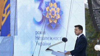 Президент Зеленський привітав українців з Днем Незалежності і запровадив нове свято