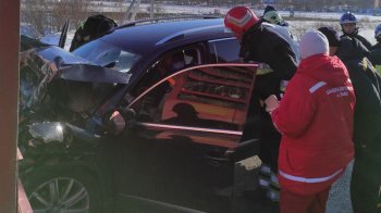 На Львівщині в ДТП з вантажівкою постраждав 23-річний водій легковика