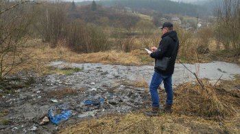 Нечистоти поблизу річки Стрий викинули невідомі