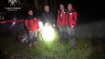 На Львівщині знайшли заблукалого 70-річного  грибника