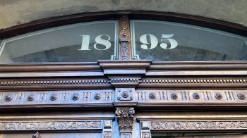 У Львові відновили унікальну історичну браму