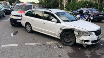 У Львові чоловік під наркотиками спричинив потрійну ДТП (фото)