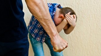 Яворівський суд оштрафував чоловіка на 25,5 тис. грн за побиття восьмикласника