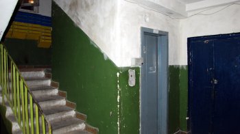 16-річний підліток вдарив ножем людину в під'їзді