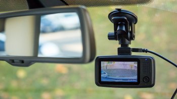 На Львівщині громадянка Узбекистану знімала аеродром відеореєстратором