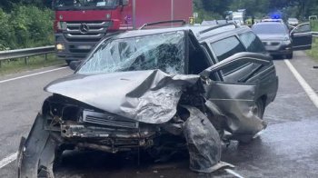 74-річний водій ВАЗ виїхав на зустрічну смугу і загинув у ДТП біля Сколе