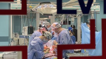 Новий день міг стати останнім: львівські лікарі пересадили легені важкохворому чоловіку