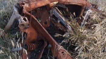 Підірвалися на російській міні ще 6 травня: у полі на Харківщині виявили автівку з п'ятьма трупами