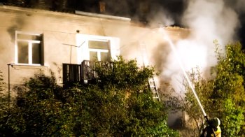 Вночі на Львівщині горів багатоквартирний будинок: є постраждалий