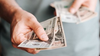 гроші, долари