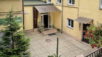 вул. Костя Левицького, 4