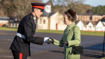 "Я мріяв стати військовим", — історія львівського курсанта, який отримав меч з рук британської принцеси
