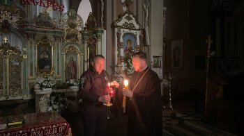 Благодатний вогонь у Львові: куди доставили