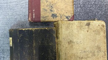 У Шегинях прикордонники виявили в поляка три столітні книги