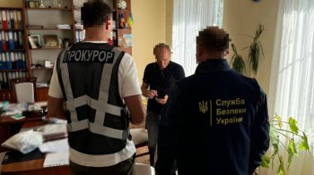 На Львівщині старосту селищної ради викрили на незаконній передачі земельної ділянки