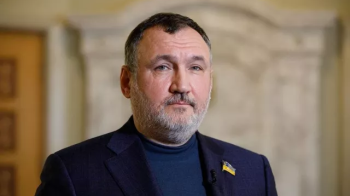 ДБР повідомило про підозру у державній зраді депутату Ренату Кузьміну