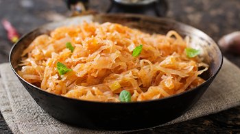 Ідеальна тушкована капуста: перевірений рецепт