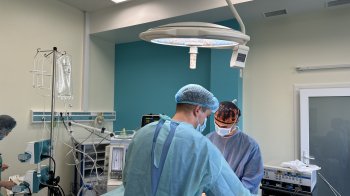 Троє дітей перебувають в реанімації після ворожої атаки на Львів