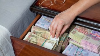 Львів’янка перебуває у міжнародному розшуку через привласнення 1,3 млн грн вкладників банку