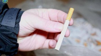 У колишній військовій частині на Черкащині викрили підпільний тютюновий цех