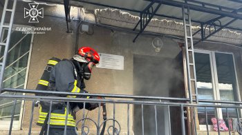 Через пожежу в пологовому будинку у Львові вісьмох вагітних жінок перевели в інше відділення