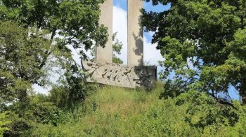 У Львівській громаді демонтують радянський пам’ятник