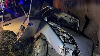 У Скнилові під Львовом п’яний водій злетів з дороги та в’їхав в огорожу (фото)