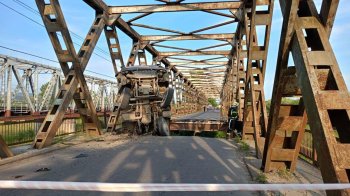 Обвал мосту на Закарпатті: в «Укравтодорі» назвали причину