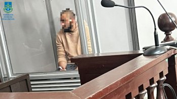 Чоловік у наркотичному сп’янінні напав із ножицями на дітей у Львові