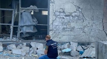 Росіяни обстріляли Київський район Харкова, є постраждалий