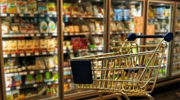 З початку року на Львівщині ціни на продукти зросли на 7,6%: що подорожчало найбільше